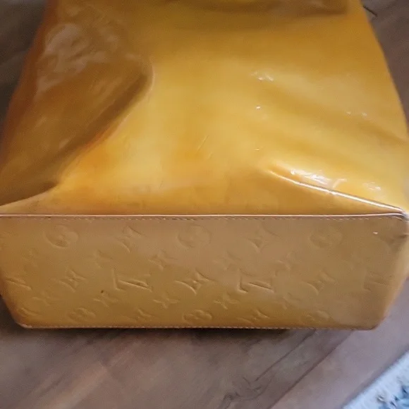 Louis Vuitton VERNIS Mustard Patent Leather Tote with Brown Handles - Picture 10 of 13